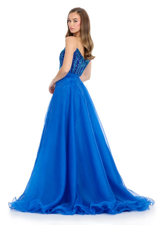 ASHLEYlauren 1740 - Royal Size 6