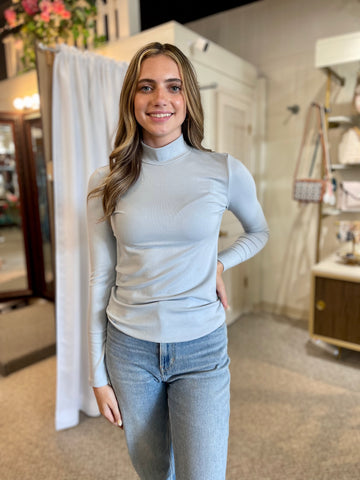 Light Blue Fitted Turtleneck Long Sleeve Top
