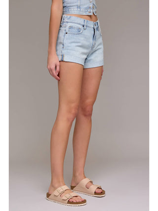Hidden Jeans Lightwash Cuffed Hem Relaxed Shorts