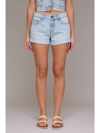 Hidden Jeans Lightwash Cuffed Hem Relaxed Shorts