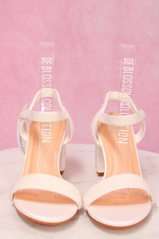 De Blossom Collection ANNA-12T - White Pearl Heels