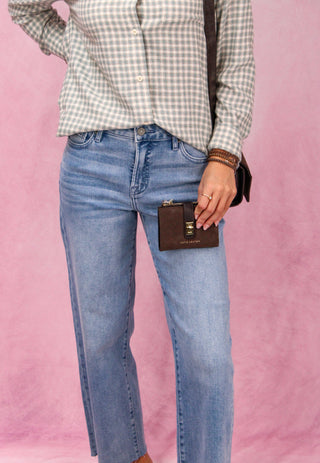 Hidden Jeans Ella Medium Wash Mid Rise Stretch Cropped Classic Straight Jean