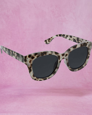 Peepers Center Stage Reading Sunglasses - Gray Tortoise