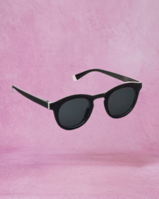 Peepers Center Stage Reading Sunglasses - Black