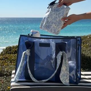 Case-Mate Crinkle Makeup Bag - Something Navy Bow