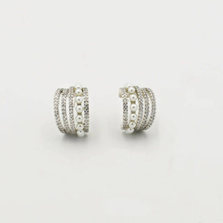 Treasure Jewels Gaia Pearly Silver Earring