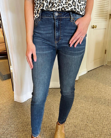 Hidden Jeans Dark Wash High Rise Skinny Jean